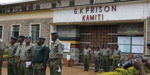 A file image of prison officers outside the entrance of Kamiti Maximum prison.