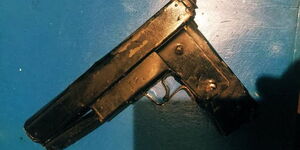 An image of the home-made firearm that DCI detectives recovered from the slain gangster