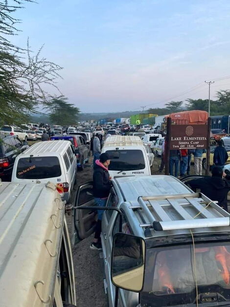 Picture of the ongoing traffic jam