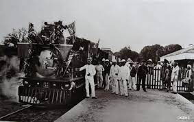 A metre gauge railway leaving the Kilindini harbour in 1898