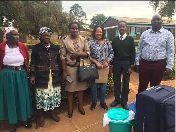 Abby Ruto (second right) and her mother Prisca Bett (third right) as she joined Alliance High School, Kiambu on Monday, January 13, 2020