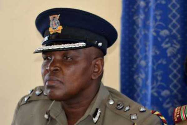 Former Coast regional police boss Francis Wanjohi addressing the press