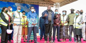 President Uhuru Kenyatta joined by ODM leader Raila Odinga, Wiper Leader Kalonzo Musyoka and Ukambani leaders led by Governors Alfred Mutua, Charity Ngilu & Prof Kivutha Kibwana in Makueni on July 9