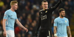 Man City's Kevin De Bruyne (left) and Leicester's Jamie Vardy (center) during a past match.