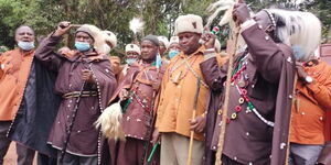 A section of elders conducting rituals at the Mukuru wa Nyagathanga shrine