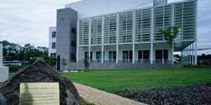 An exterior image of the US Embassy in Gigiri, Nairobi.