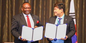Richard Ngatia(left) after Kenya and South Korea business organizations signed a partnership agreement to fast-track trade and investment on November 23, 2022