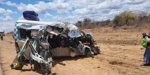  Name An image of the 16-seater vehicle that was involved in a head-on collisison along the Nairobi-Mombasa highway on Sunday, Septemeber 25, 2022