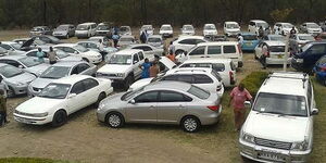 An image of a car bazaar