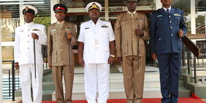 Chief of the Defence Forces General Samson Mwathethe (Centre) with Defence Forces Sergeant Major WOI Elijah Koranga (On his Left) and the Tri-service Sergeant Majors.