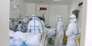 An image of medical officers in a hospital
