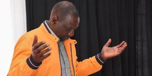 DP Ruto prays with leaders at his Karen, Nairobi home on Thursday, August 20, 2020