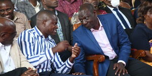 Deputy President William Ruto (right) speaks to Kiharu MP Ndindi Nyoro at AIPCA Church in Kenol on Sunday, October 4, 2020.