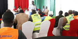 Deputy President William Ruto addressing Kitengela Market traders and boba boda riders at his Karen residence on October 7, 2020.