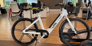 An image of the electric Little Cab bicycle 