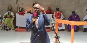 Businessman Jimi Wanjigi Addressing Congregants at AIPCA Diocesan Cathedral in Kutus, Kirinyaga County on Sunday, October 17, 2021