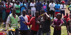 Fans of musician Abenny Jachiga at Port Florence Hospital in Kisumu on Thursday, June 11