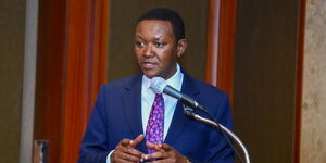 Tourism CS Alfred Mutua in a meeting with Kenyans in South Korea on Tuesday, November 22, 2022