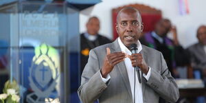 Former Kajiado Governor Joseph ole Lenku addressing a church congregation.