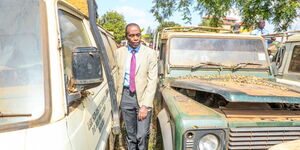 Governor Kimani Wamatangi visits a Thika yard with abandoned vehicles on Wednesday, August 31, 2022.