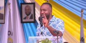 Mombasa Governor Hassan Joho addresses the public on January 23, 2020.