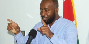 Mombasa Governor Hassan Joho addresses the press on February 7, 2017