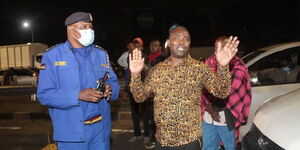 Kasarani OCPD Peter Mwanzo with Bishop Jeremiah Waweru of Church of the Lord Christians of All Nations situated along Thika Road on  April 21, 2021