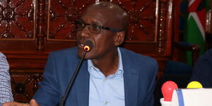 Kakamega senator Boni Khalwale chairing Governor Kawira Mwangaza special senate hearing on Tuesday December 27, 2022