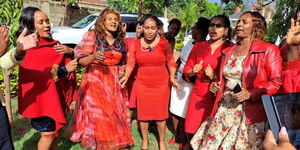 Ex-Inooro TV presenter Winrose Wangui (center) during her surprise party on Thursaday, November 24, 2022