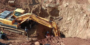 An excavator on a mission to rescue the miners trapped at a mine in Siaya County on December 5, 2021.