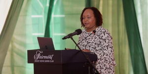 Council of Governors (CoG) Chair Anne Waiguru addressing governors during Cabinet retreat at Fairmont Mt Kenya Safari Club, Nyeri County on January 7, 2023