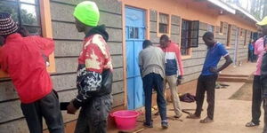 Neighbours at the victim's home