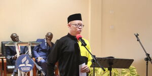 Former Nominated Senator Isaac Mwaura speaks to a church congregation in Kahawa Sukari, Kiambu County on April 6, 2022. 