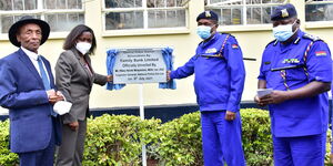 Photo of Family Bank Founder T.K Muya, CEO Rebecca Mbithi with Deputy IG Police Edward Mbugua & Regional Commander Nairobi Area Augustine Nthumbi during facelift of Nairobi Central Police Station taken on July 9, 2021.
