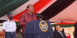 President Uhuru Kenyatta addresing Kenyans during the unvveiling of the .jpg