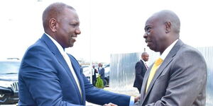 President William Ruto (left) shakes hands with his deputy Rigathi Gachagua as the Head of State heads to Addis Ababa on Thursday, October 6, 2022