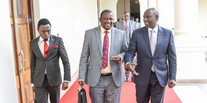 President William Ruto arrives for second cabinet meeting at State House accompanied by Mining CS Salim Mvurya and Sports CS Ababu Namwamba on Tuesday, November 15, 2022