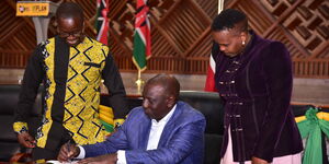 Ruto signs contracts with the 47 counties
