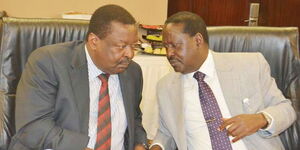 An image of Raila and Mudavadi