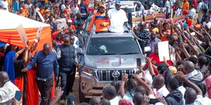 ODM party leader Raila Odinga addresses Mai Mahiu residents on July 19, 2022.