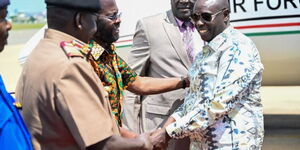 Deputy President Rigathi Gachagua being  received by CS George Magoha and other security officials at Kisumu International Airport on September 23, 2022