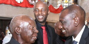 File image of Deputy President William Ruto (right) with Murang'a Senator Irungu Kang'ata (in red tie)