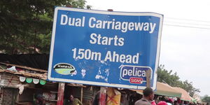 The starting point of the Kenol-Sagana-Marua dual carriageway.