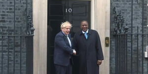 British Prime Minister Boris Johnson (left) meets Kenyan President Uhuru Kenyatta at Downing Street on January 21, 2020.