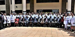 A photo of Cuban doctors together with Ministry of Health officials taken on June 11, 2018