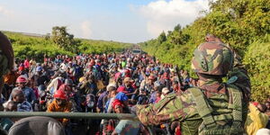 KDF Officers duri ng an execution of an operation aimed at resettling IDPs in Eastern DRC. 
