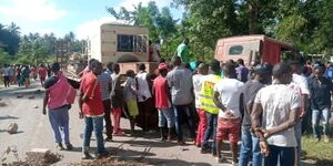 Witnesses at the scene of the accident in Kilifi on Sunday, November 1, 2020.