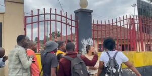 A group of activist storming Parklands police station on Sunday, June 1.