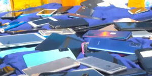 A screengrab of phones recovered by police in Kilimani in December 28, 2023