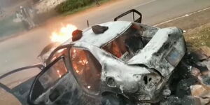 The wreckage of a vehicle which was reduced to ashes by an angry mob along Kisii-Nyamira road on June 19, 2023. 